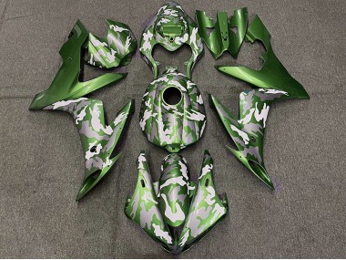 2004-2006 Dark Green Camo Yamaha R1 Motorcycle Fairings